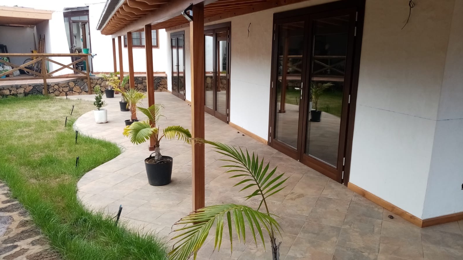 Volcán de La Palma, despedida del centro de Meditación de Ajahn Dhiravamsa en Canarias